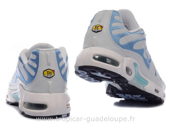 Chaussures de Nike Air Max Tn Requin Femme Blanc et Clair bleu (Nike Tn Femme) Chaussures de Nike Air Max Tn Requin Femme Blanc et Clair bleu (Nike Tn Femme)