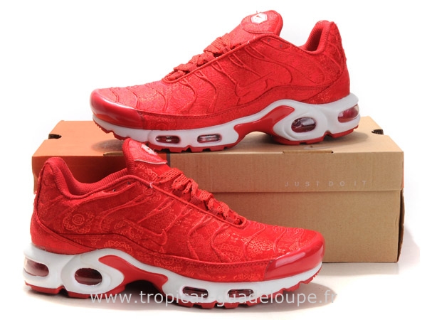 nike tn femme rouge