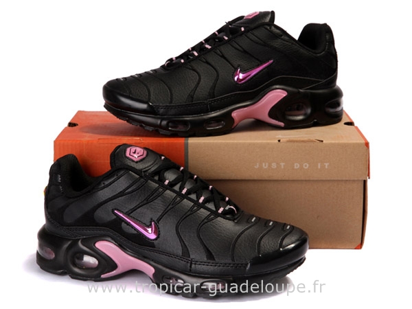 nike requin femme pas cher