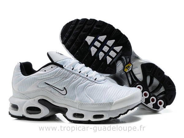 chaussure tn nike
